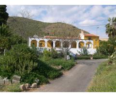 Finca with land