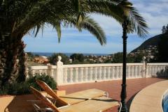 Two bedroom villa with sea views and private swimming pool within prestigious Puerto Blanco, Calpe
