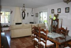Two bedroom villa with sea views and private swimming pool within prestigious Puerto Blanco, Calpe