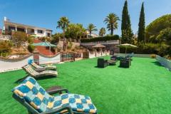 Huge villa home in Mijas, with income from 4 apartments ( circa 500 Euro per night ), pool,