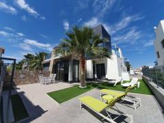 Beautiful modern quad villa in Lomas de Cabo Roig