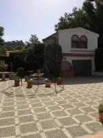 Villa for sale with business opportunity if required.