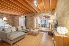 Renovated two-storey townhouse in Sant Joan