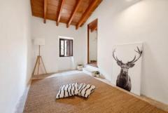 Renovated two-storey townhouse in Sant Joan
