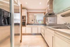 Luxury Ground Floor Apartment - Golden Mile Marbella