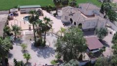 Fabulous Country Villa with Pool, Garage, BBQ/Kitchen, Underbuilt, Solarium, ...