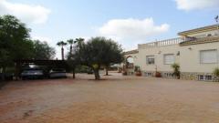 Fabulous Country Villa with Pool, Garage, BBQ/Kitchen, Underbuilt, Solarium, ...