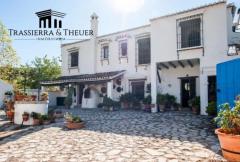 FARMHOUSE (ANDALUSIAN CORTIJO) IN VILLANUEVA DE MESÍA (GRANADA)