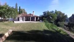 5 Bed Country Villa with Stables For Sale