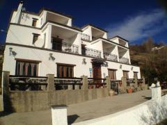 Hotel y restaurante en Las Alpujarras