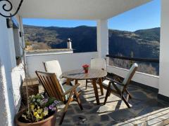 Hotel y restaurante en Las Alpujarras