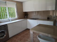 Wonderful cottage 25 km from Valencia, in front of a natural park.
