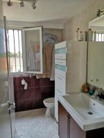 Wonderful cottage 25 km from Valencia, in front of a natural park.