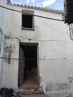 Mid terrace cottage