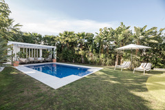 Charming villa for sale in the heart of the Golf Valley in Nueva Andalucia
