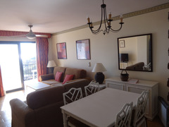 Nice 2 bedroom apartment in Riviera del Sol with stunning sea views.