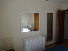 Nice 2 bedroom apartment in Riviera del Sol with stunning sea views.