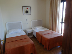 Nice 2 bedroom apartment in Riviera del Sol with stunning sea views.