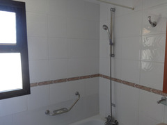 Nice 2 bedroom apartment in Riviera del Sol with stunning sea views.