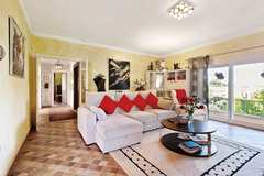 Beautiful villa in the sought-after area of El Coto in Mijas Costa