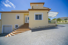 Property in Spain, Villa sea views in Calpe,Costa Blanca,Spain