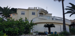 5 bedroom villa for sale