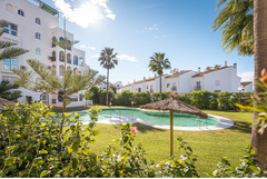Lovely 3-bedroom ground floor duplex apartment in Seghers, Estepona.