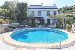 Top Floor Apartment in Coín