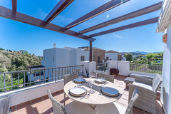 Apartment For Sale in Los Arqueros, Costa del Sol