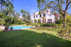 A Unique Villa For Sale in The Heart of The Golf Valley in Nueva Andalucia