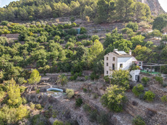 Detached Villa in Alozaina