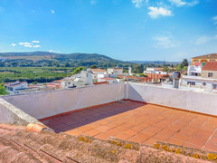Townhouse in San Enrique