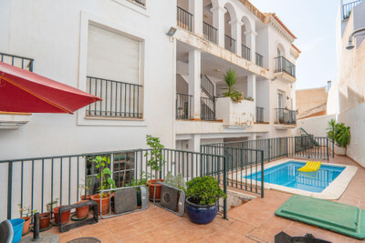 This beautiful apartment is located in Periana Mondrón Advertise Free Spanish Properties, Sell