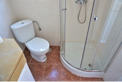 Sayalonga, we find this beautiful townhouse recently renovated