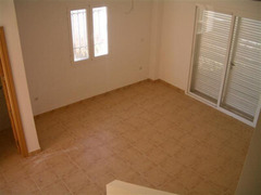 Semi-detached town house, Los Carvajale