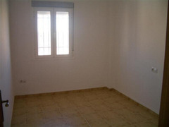 Semi-detached town house, Los Carvajale