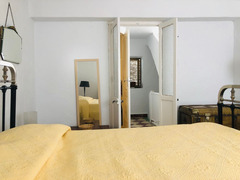 Townhouse in Casares