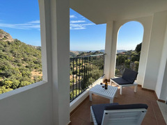 Townhouse in Casares