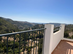 Townhouse in Casares