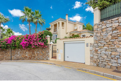 Detached Villa in Alhaurin Golf