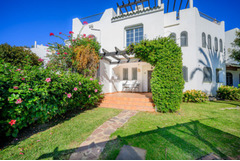 Townhouse  in Nueva Andalucia