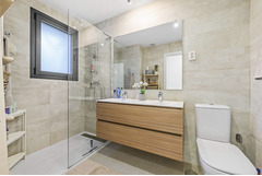 Golf apartment for sale in prime location