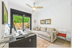 Golf apartment for sale in prime location