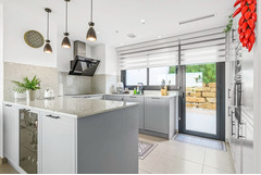 Golf apartment for sale in prime location