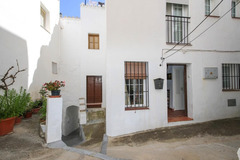 Charming townhouse in Tolox