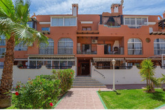 Apartment For Sale In  Torrevieja (Torre la mata)