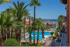 Apartment For Sale In  Torrevieja (Torre la mata)