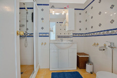 Apartment For Sale in Calahonda, Costa del Sol