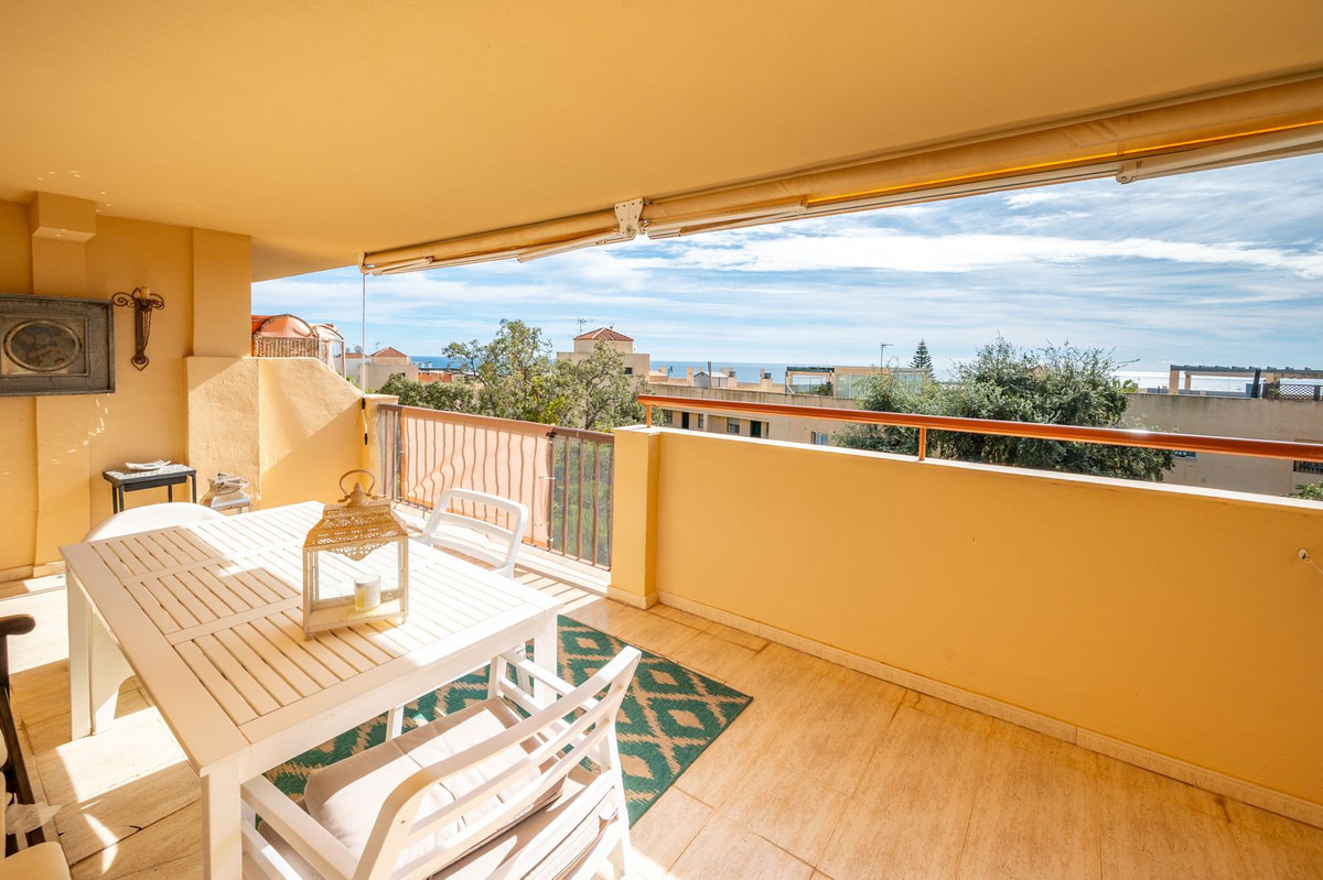 Apartment For Sale in Calahonda, Costa del Sol Advertise Free Spanish