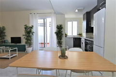 Middle Floor Apartment in Estepona